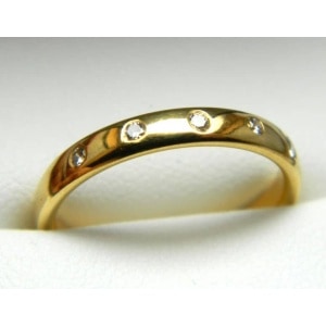 Ladies 18ct Diamond Ring