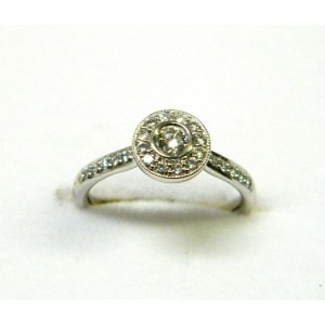 18ct White Gold Diamond Ring