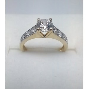 9ct Yellow Gold Solitaire CZ Ring