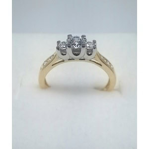 9ct 3 Stone Yellow Gold CZ Ring